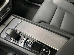 Volvo XC60 B4 (D) Plus Dark Auto   - Foto 17