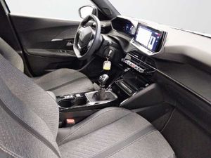 Peugeot 2008 NSUV  Allure Gasolina 100 S&S 6 Vel. MAN   - Foto 9