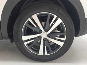 Peugeot 3008 SUV  GT Line PureTech 130 CV EAT8   - Foto 6