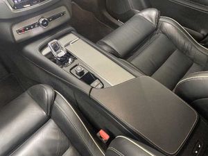 Volvo XC90 Plus, B5 (diesel) AWD, Diésel, Dark, 7 Asientos   - Foto 39