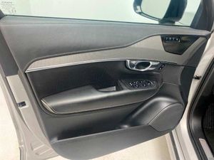 Volvo XC90 Plus, B5 (diesel) AWD, Diésel, Dark, 7 Asientos   - Foto 37