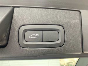 Volvo XC60 B4 (D) Bussines Plus Auto AWD   - Foto 21