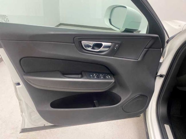 Volvo XC60 B4 (D) Bussines Plus Auto AWD   - Foto 20