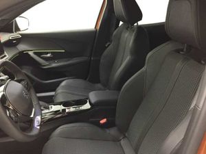 Peugeot 2008 SUV  GT BlueHDI 130 S&S EAT8   - Foto 18