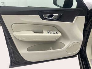 Volvo XC60 B4 (D) Plus Dark Auto   - Foto 21