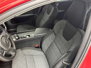 Volvo S60 B4 (G) Core Auto Mild hybrid, Gasolina   - Foto 13
