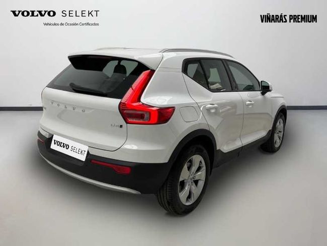 Volvo XC40 D4 Momentum AWD Auto   - Foto 8
