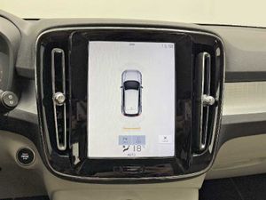 Volvo XC40 D4 Momentum AWD Auto   - Foto 17