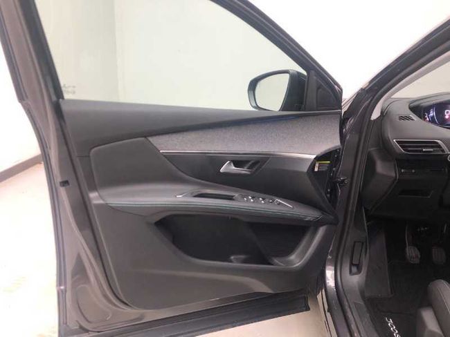 Peugeot 3008 NSUV  Allure Pack Gasolina 130 S&S 6 Vel. MAN   - Foto 17