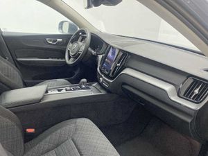 Volvo XC60 Recharge Core, T6 AWD Híbrido enchufable, Eléctrico/Gasolina, Bright   - Foto 35