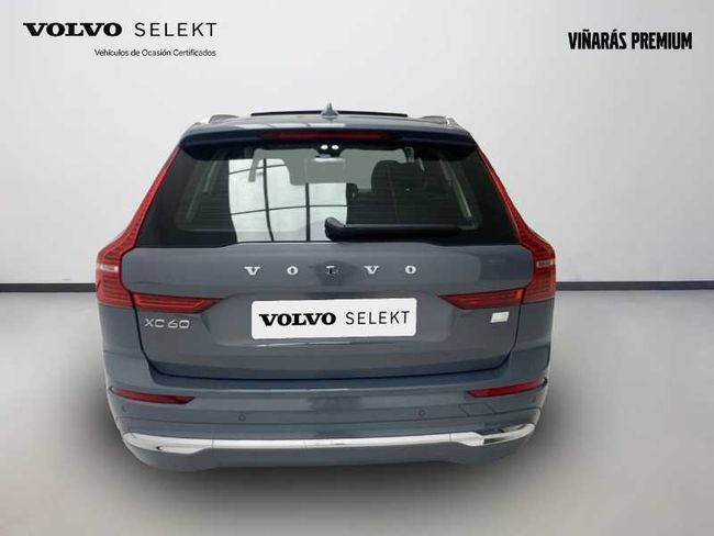 Volvo XC60 Recharge Core, T6 AWD Híbrido enchufable, Eléctrico/Gasolina, Bright   - Foto 10