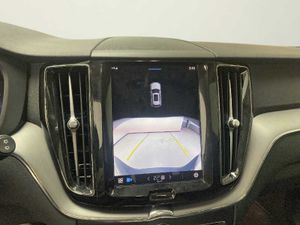 Volvo XC60 Recharge Core, T6 AWD Híbrido enchufable, Eléctrico/Gasolina, Bright   - Foto 15