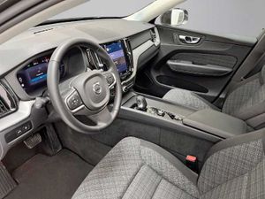 Volvo XC60 Recharge Core, T6 AWD Híbrido enchufable, Eléctrico/Gasolina, Bright   - Foto 9