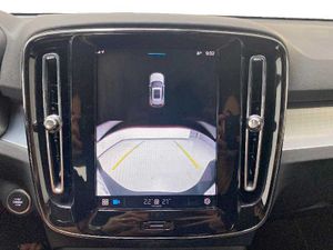 Volvo XC40 Core, B3 Mild hybrid, Gasolina   - Foto 48
