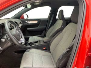 Volvo XC40 Core, B3 Mild hybrid, Gasolina   - Foto 54