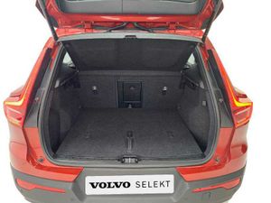 Volvo XC40 Core, B3 Mild hybrid, Gasolina   - Foto 39