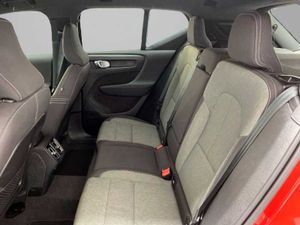 Volvo XC40 Core, B3 Mild hybrid, Gasolina   - Foto 11