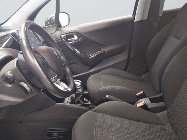 Peugeot 208 5P SIGNATURE BLUEHDI 100   - Foto 10