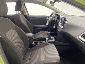 Kia XCeed Nuevo  1.0 T-GDi Drive 120CV (MY24)   - Foto 16