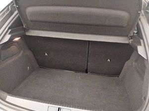 Peugeot 208 Nuevo  5P Allure Pack BlueHDi 100 S&S 6 Vel MAN     - Foto 12