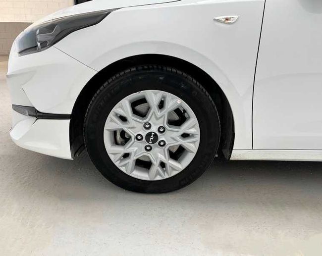 Kia Ceed 5P 1.0 MHEV DRIVE DCT 120 MY24 Automatico   - Foto 37