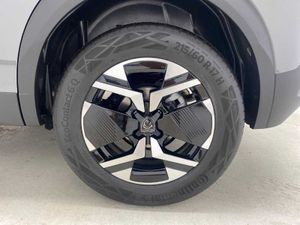 Peugeot 2008 NSUV  Allure Gasolina 100 S&S 6 Vel. MAN   - Foto 14