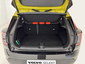 Volvo EX30 Plus, Single Motor Extended Range, Eléctrico   - Foto 42