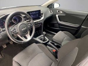 Kia Ceed 1.6 MHEV iMT 100kW 136CV Drive 5p Diesel   - Foto 21