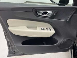 Volvo XC60 D4 Momentum 190CV Auto   - Foto 20