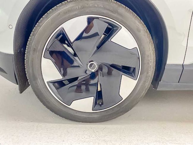Volvo EX30 Ultra, Twin Motor Performance, Eléctrico AWD   - Foto 10