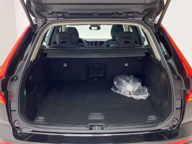 Volvo XC60 Recharge Core, T6 AWD Híbrido enchufable, Eléctrico/Gasolina, Bright   - Foto 12