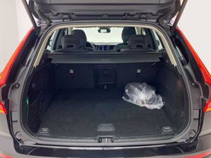 Volvo XC60 Recharge Core, T6 AWD Híbrido enchufable, Eléctrico/Gasolina, Bright   - Foto 12