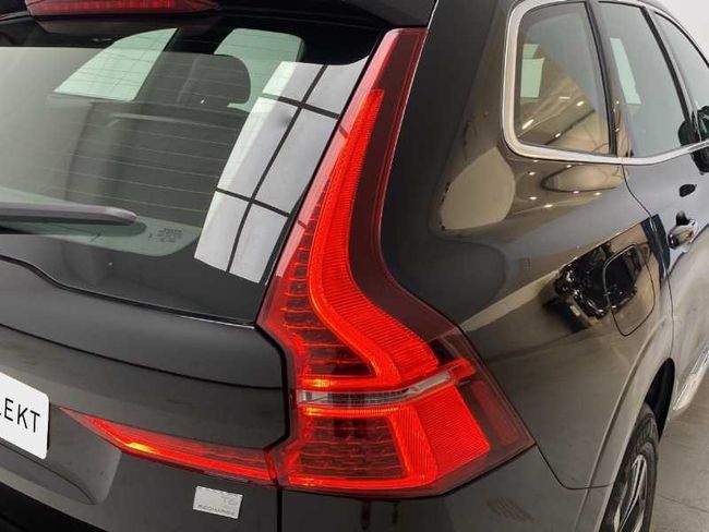 Volvo XC60 Recharge Core, T6 AWD Híbrido enchufable, Eléctrico/Gasolina, Bright   - Foto 19