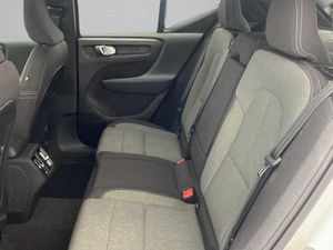 Volvo XC40 Core, B3 Mild hybrid, Gasolina   - Foto 11