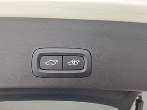 Volvo XC40 Core, B3 Mild hybrid, Gasolina   - Foto 20