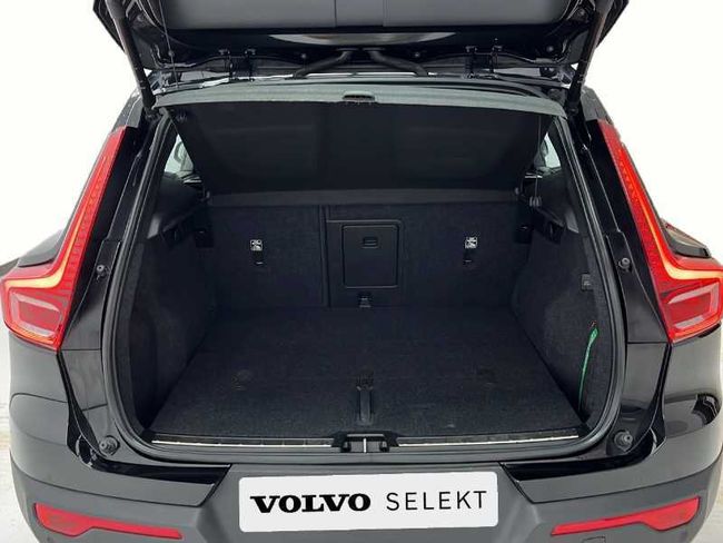 Volvo XC40 Plus, B4 AWD (gasolina), Gasolina, Bright   - Foto 9