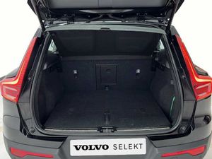 Volvo XC40 Plus, B4 AWD (gasolina), Gasolina, Bright   - Foto 9