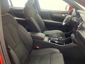 Volvo XC40 Plus, B4 AWD (gasolina), Gasolina, Bright   - Foto 19