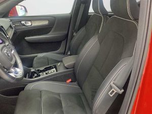 Volvo XC40 Plus, B4 AWD (gasolina), Gasolina, Bright   - Foto 10