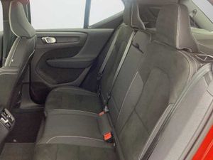 Volvo XC40 Plus, B4 AWD (gasolina), Gasolina, Bright   - Foto 11