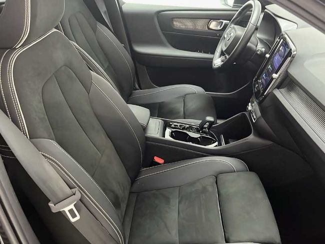 Volvo XC40 Plus, B4 AWD (gasolina), Gasolina, Bright   - Foto 21
