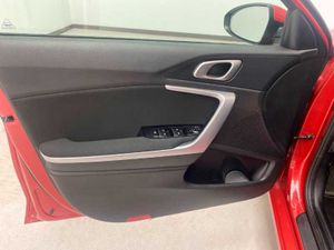 Kia Ceed 5P 1.0 MHEV DRIVE DCT 120 MY24 Automatico   - Foto 20