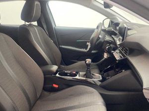 Peugeot 208 Nuevo  5P Allure Pack BlueHDi 100 S&S 6 Vel MAN     - Foto 9