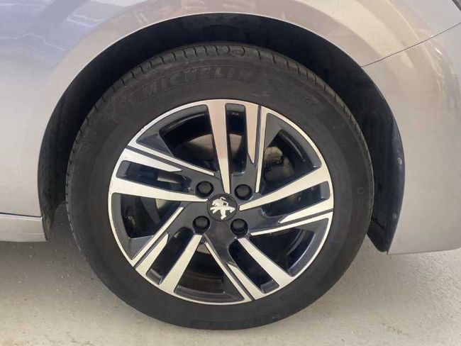 Peugeot 208 Nuevo  5P Allure Pack BlueHDi 100 S&S 6 Vel MAN     - Foto 16
