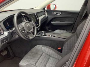 Volvo XC60 B4 (D) Core Auto   - Foto 9