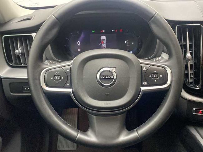 Volvo XC60 B4 (D) Core Auto   - Foto 17