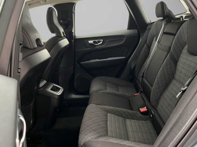 Volvo XC60 B4 (D) Core Auto   - Foto 9