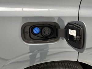 Volvo XC60 B4 (D) Core Auto   - Foto 17