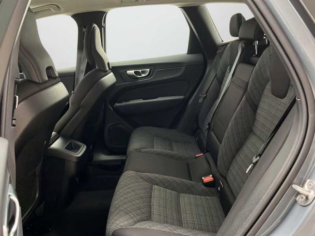 Volvo XC60 B4 (D) Core Auto   - Foto 11