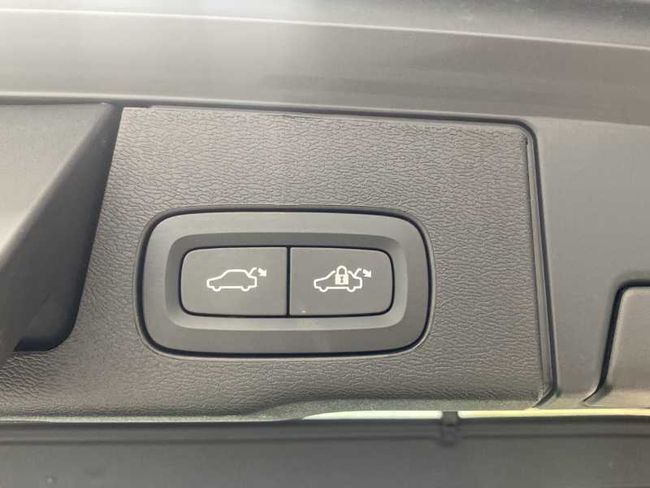 Volvo XC60 B4 (D) Core Auto   - Foto 41